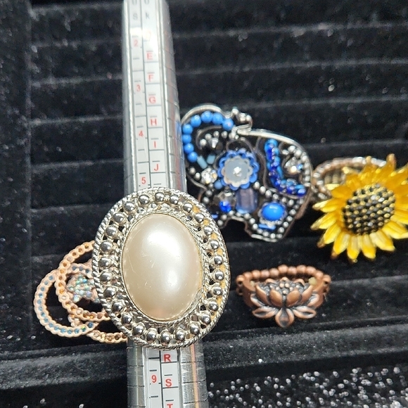 Mixed Color Ring Lot Of 5 - Picture 6 of 7